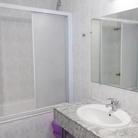 Otel Adis Altın Kumlar
