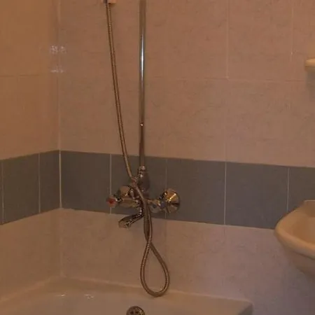 Otel Adis Altın Kumlar