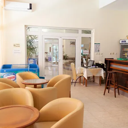 Hotel Adis
