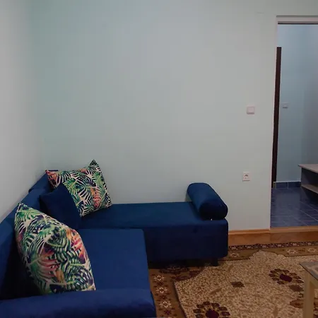 Hotel Adis 3*