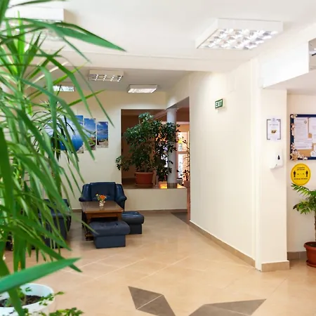 Hotel Adis