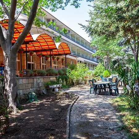 Adis Golden Sands