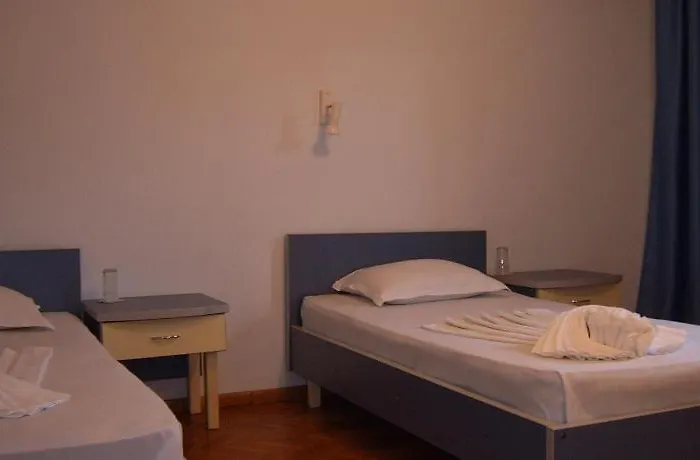 Adis 3* Altın Kumlar